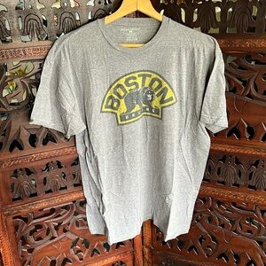 Boston Bruins t shirt